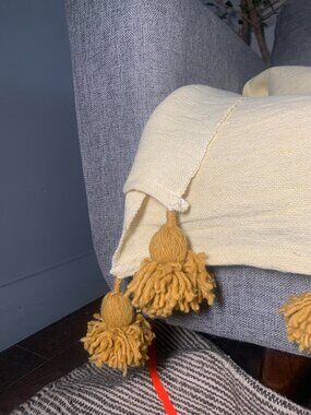 NWT Cotton blanket, Moroccan Blanket, New Throw Queen 80 by 60 handwoven Blanket